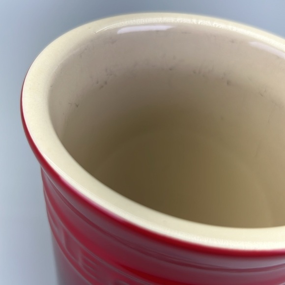 Le Creuset Utility Crock - Picture 5 of 9